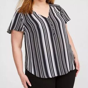 NWOT Torrid Striped Top